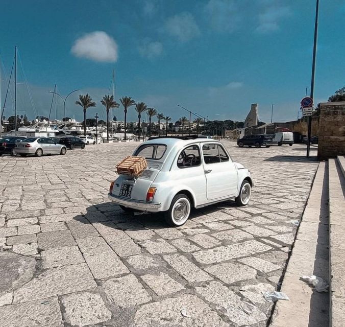 Brindisi: City Tour in Fiat 500